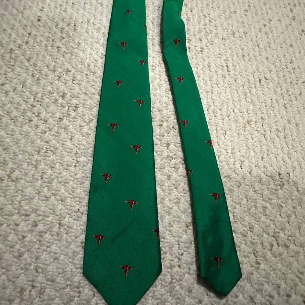 Brooks brothers green bird tie